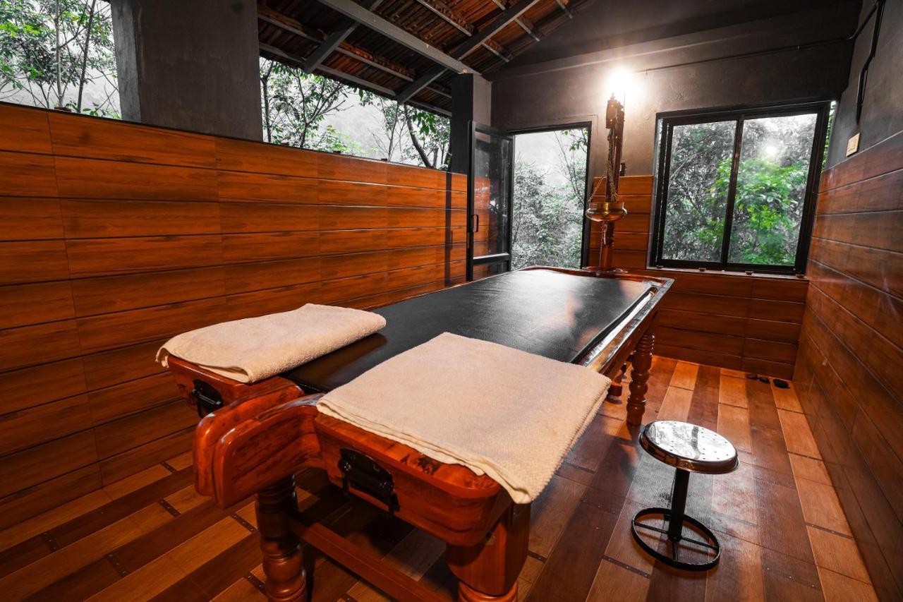 Holistic Stay Eco-Resort & Ayurvedic Retreat Paithalmala Buitenkant foto