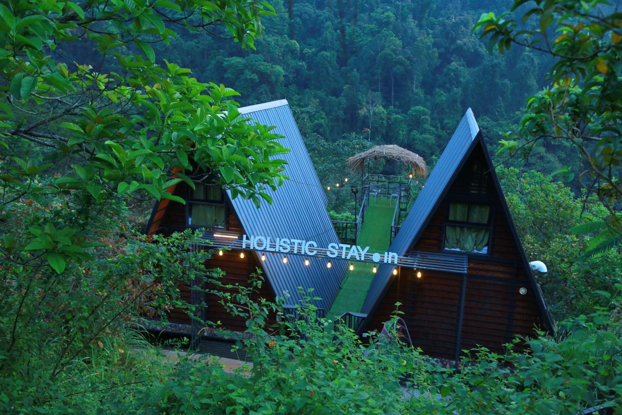 Holistic Stay Eco-Resort & Ayurvedic Retreat Paithalmala Buitenkant foto