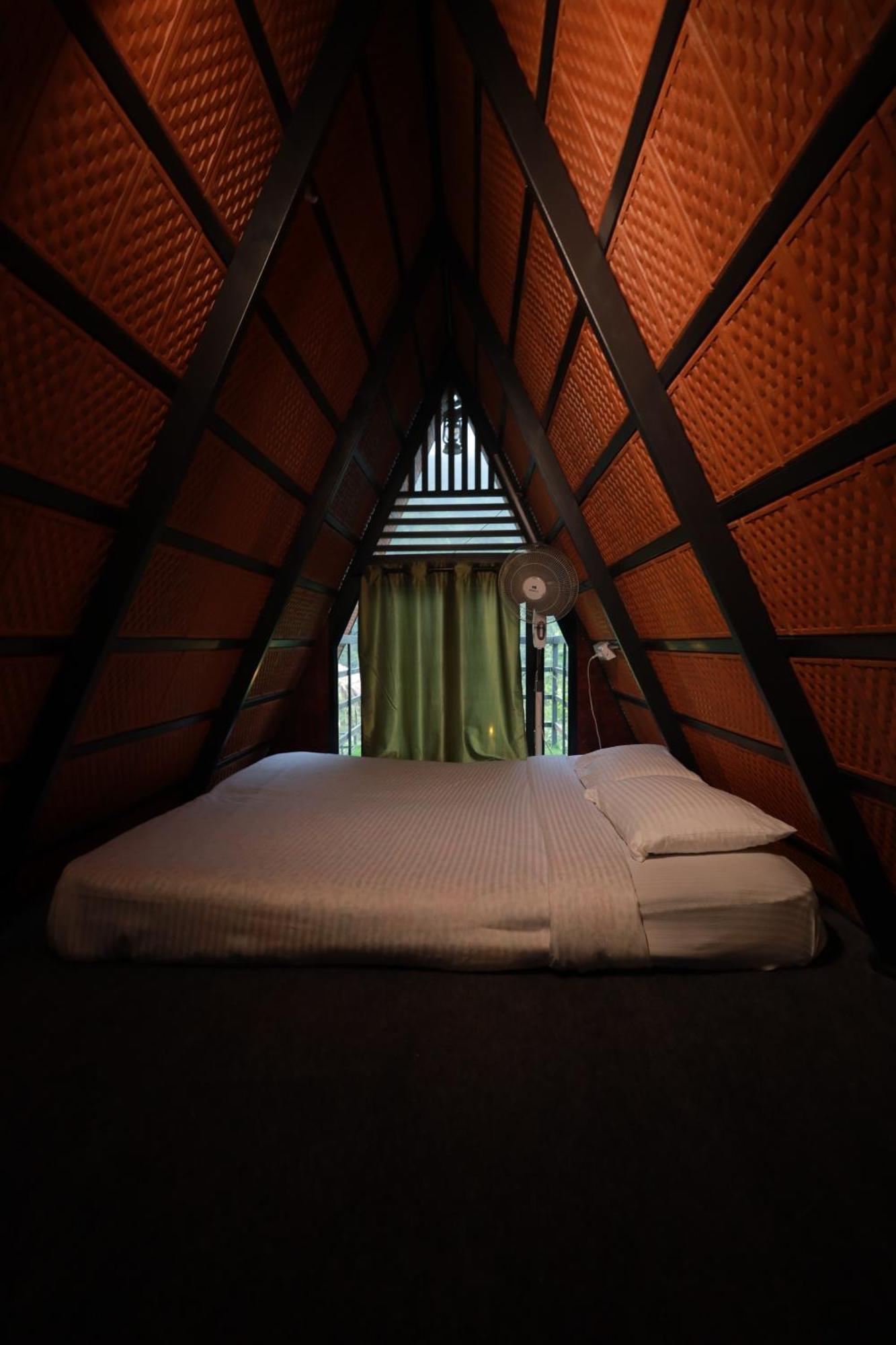 Holistic Stay Eco-Resort & Ayurvedic Retreat Paithalmala Buitenkant foto