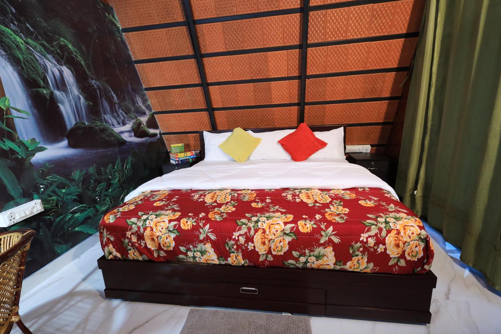 Holistic Stay Eco-Resort & Ayurvedic Retreat Paithalmala Buitenkant foto