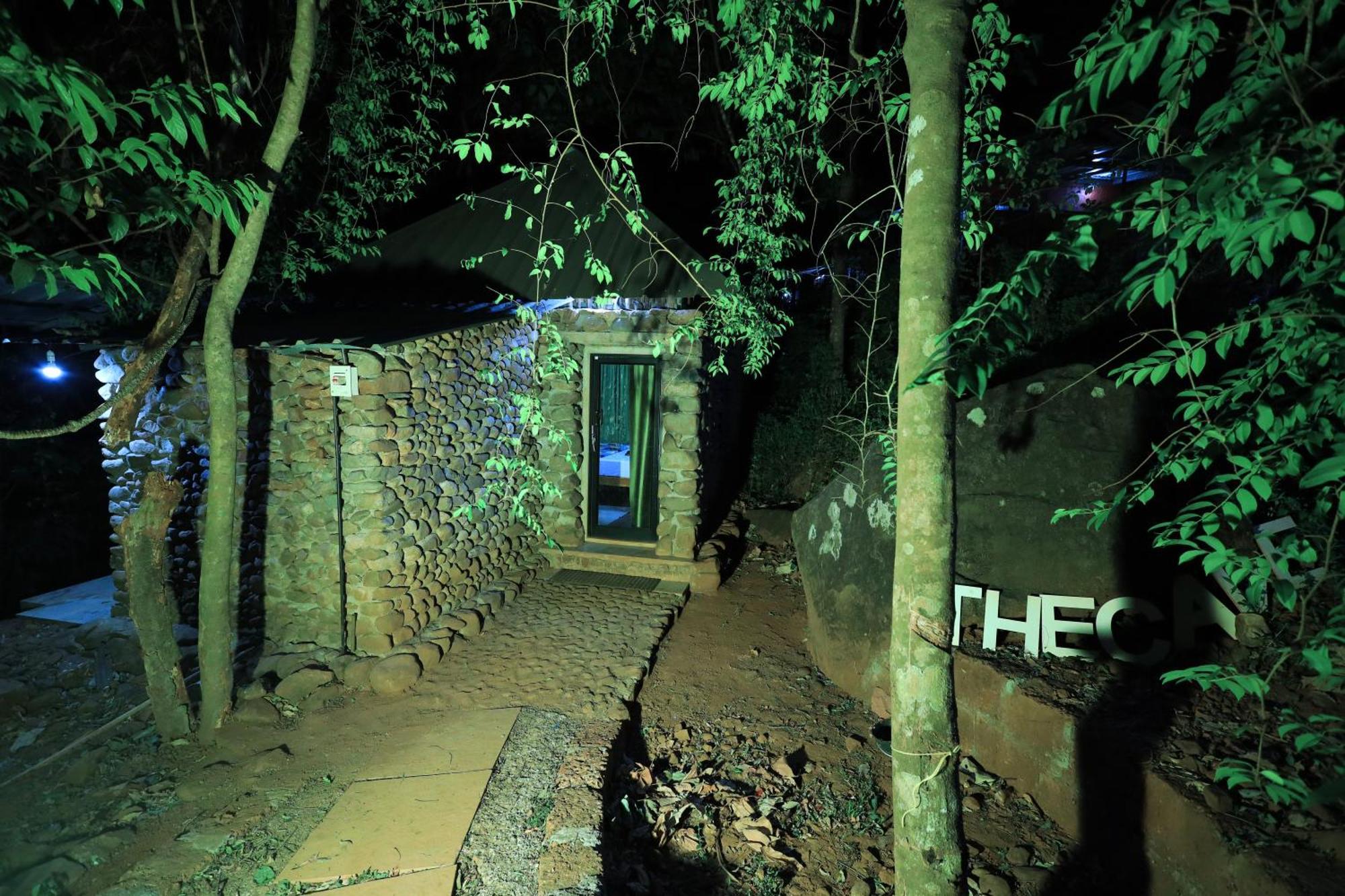 Holistic Stay Eco-Resort & Ayurvedic Retreat Paithalmala Buitenkant foto